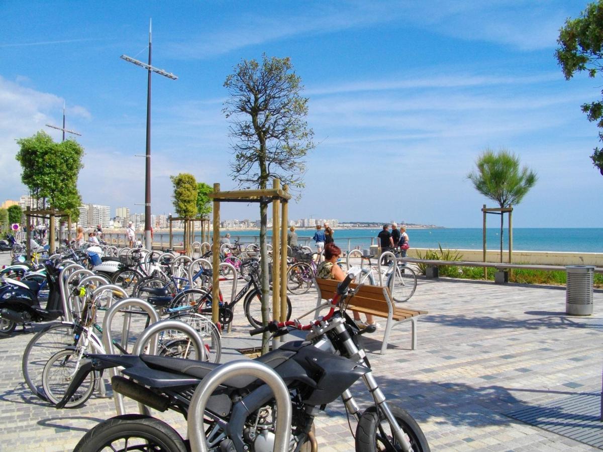 Appartement T2 Face Plage Avec Balcon, Cuisine Equipee Et Tv - Fr-1-92-908 Les Sables-dʼOlonne Екстериор снимка