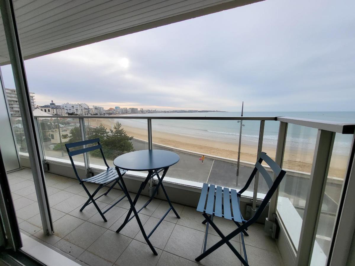 Appartement T2 Face Plage Avec Balcon, Cuisine Equipee Et Tv - Fr-1-92-908 Les Sables-dʼOlonne Екстериор снимка