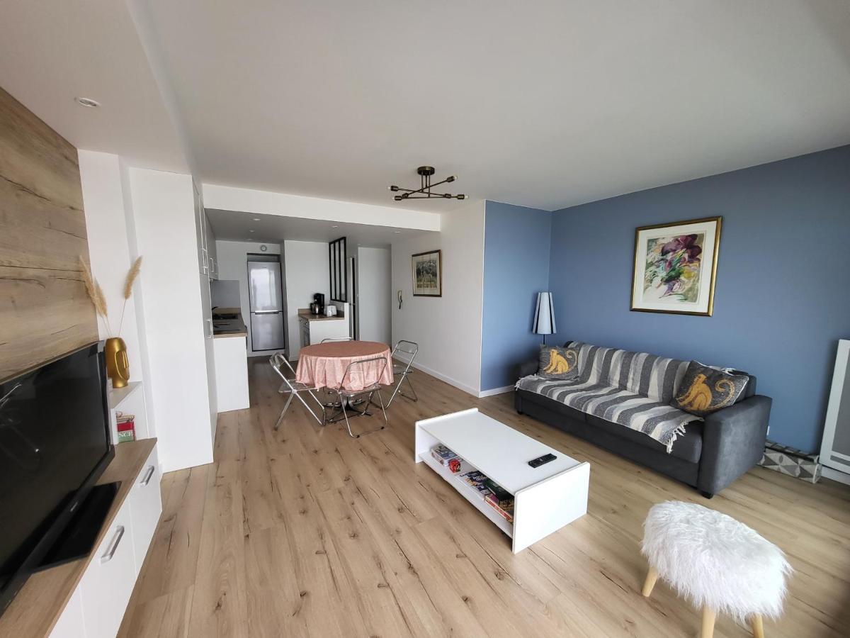 Appartement T2 Face Plage Avec Balcon, Cuisine Equipee Et Tv - Fr-1-92-908 Les Sables-dʼOlonne Екстериор снимка