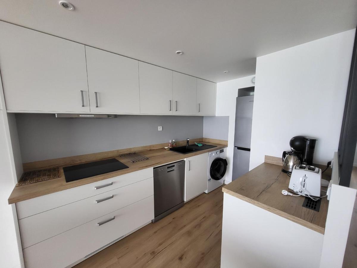Appartement T2 Face Plage Avec Balcon, Cuisine Equipee Et Tv - Fr-1-92-908 Les Sables-dʼOlonne Екстериор снимка